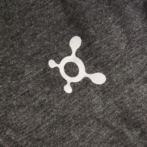 Like new Orangetheory tank top.  Size Medium. - Picture 2 of 5